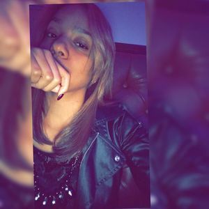 Meet your Posher, Mariely